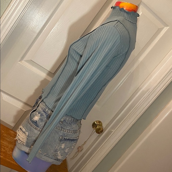 NO COMMENT NWTs Chic Ribbed Long Sleeve Top - Picture 5 of 12